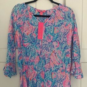 Lilly Pullitzer Blouse with flounce sleeves. Size XS